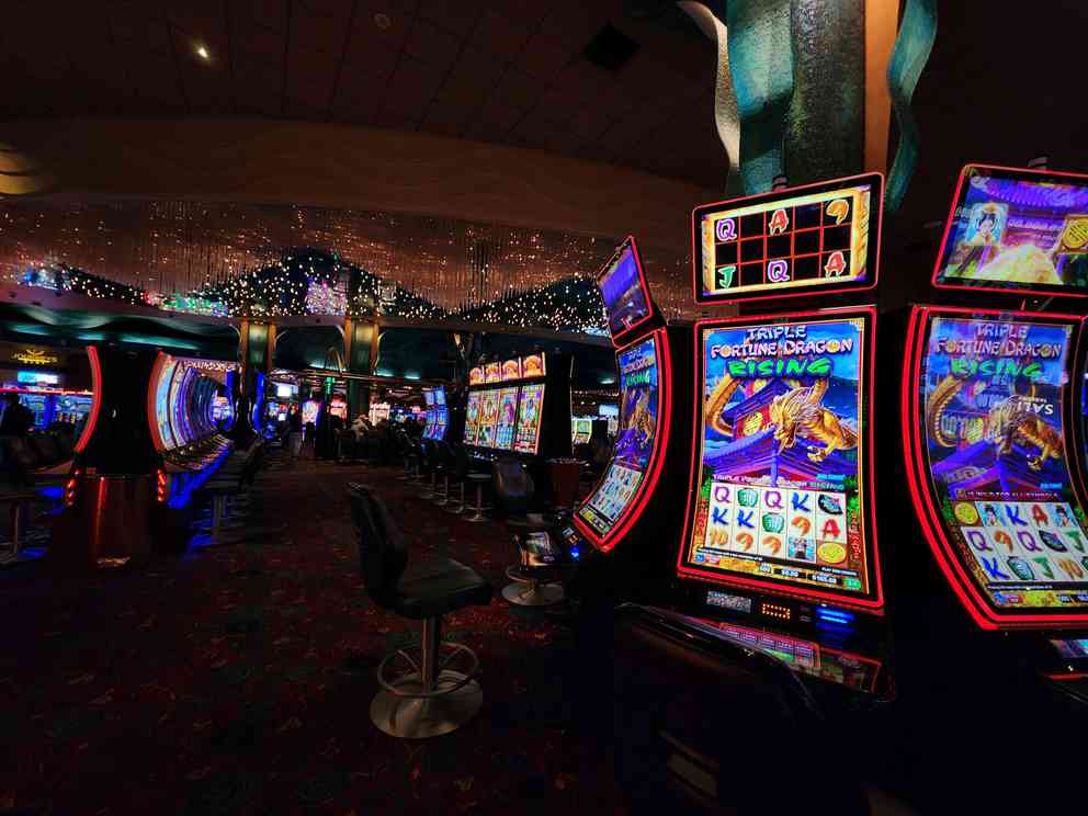 Plinko Casino Game: Weighing the Pros and Cons Before You Play